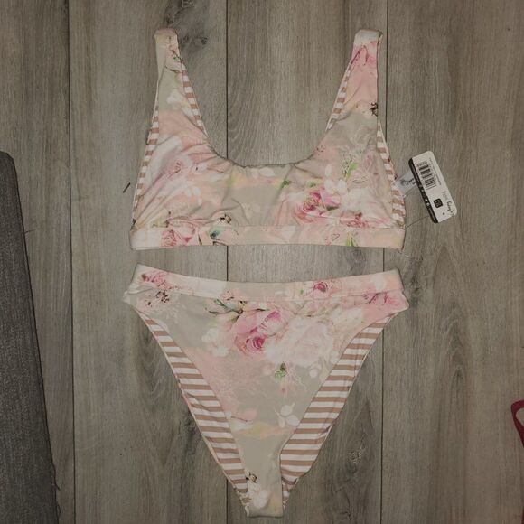 Dippin Daisy's Sz L Festival Scope Bikini Top - Picture 6 of 12